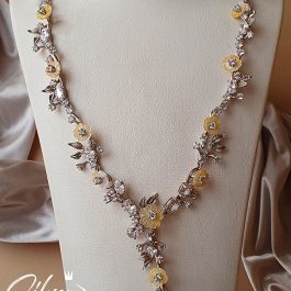 Луксозно сребърно колие с  жълти цветя от седеф и кристали