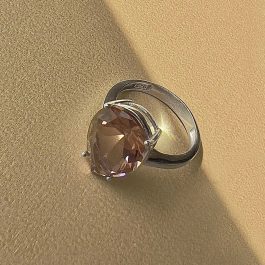 Стилен  сребърен пръстен със Султанит – круша