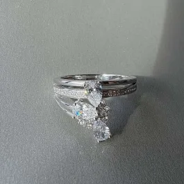 Луксозен сребърен пръстен „ Витa“