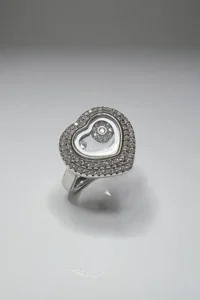 Луксозен сребърен пръстен „ Елемент - сърце“