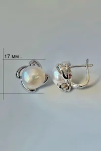 Елегантни сребърни обици с перли