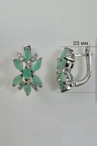 Елегантни сребърни обици „ Изумруд - Роял “